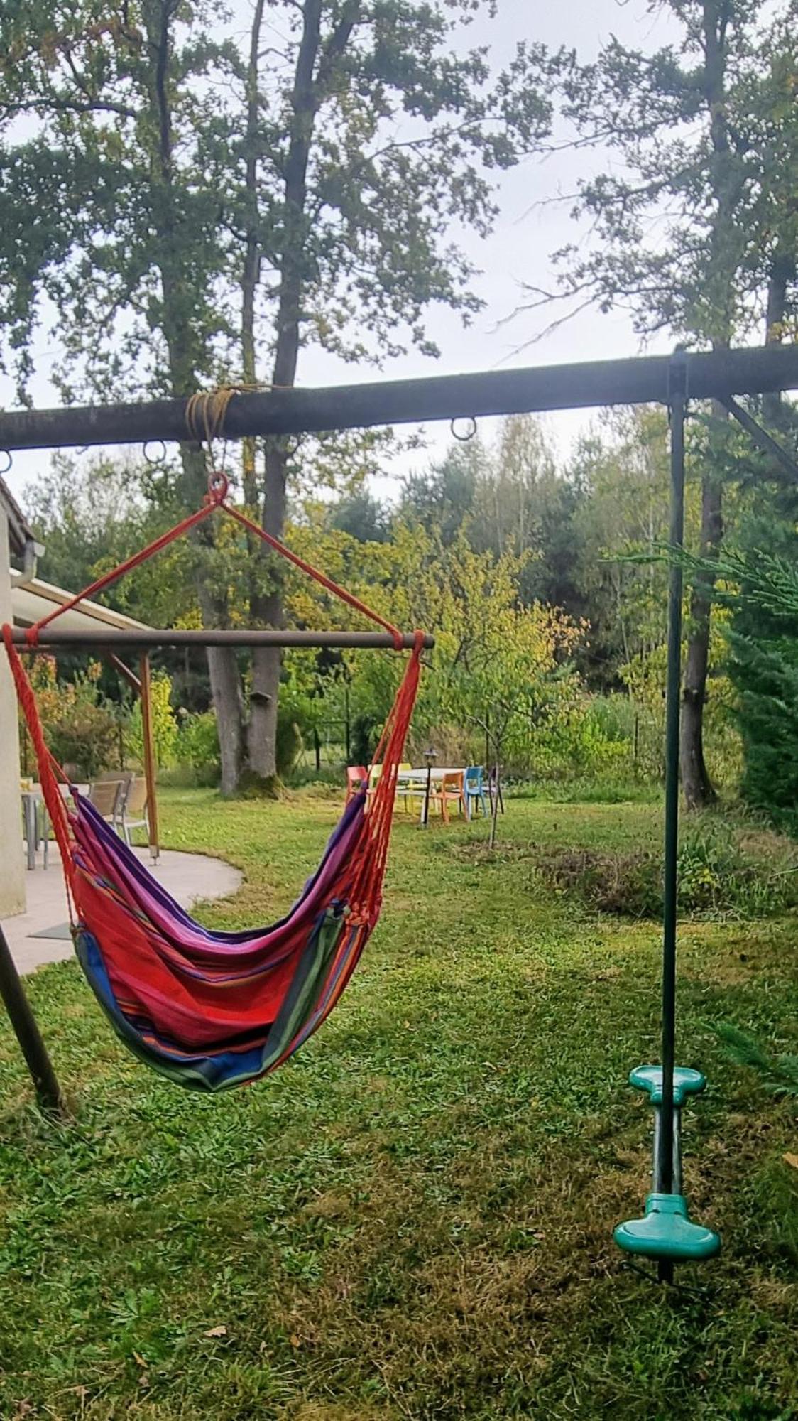 La Maison Du Diplo : Foret, Sentiers Et Grimpe ル・ヴォドゥエ エクステリア 写真